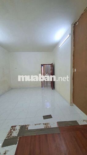 NHỈNH 7 TỶ, 92m2  TÂN PHÚ , 2 TẦNG SÁT MT