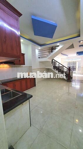 NHỈNH 7 TỶ, 92m2  TÂN PHÚ , 2 TẦNG SÁT MT
