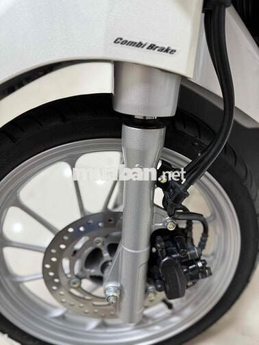 SH mode cuối 2023 cực chất cần sang nhượng