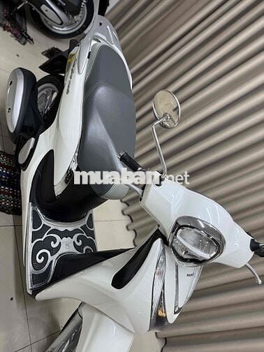 SH mode cuối 2023 cực chất cần sang nhượng