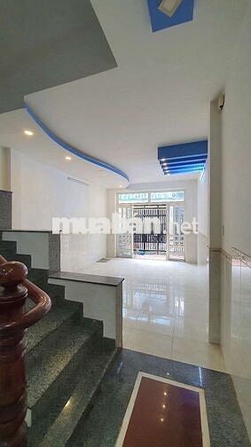 NHỈNH 7 TỶ, 92m2  TÂN PHÚ , 2 TẦNG SÁT MT