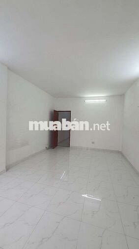 NHỈNH 7 TỶ, 92m2  TÂN PHÚ , 2 TẦNG SÁT MT