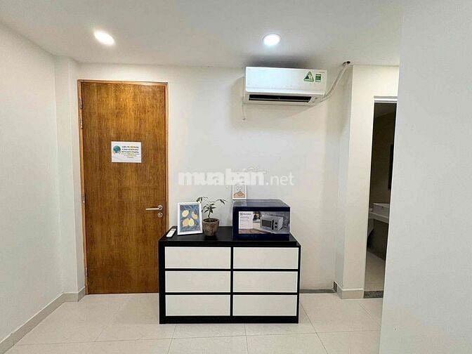 Khai Trương căn hộ ban công full nội thất đường Cống Quỳnh Quận 1
