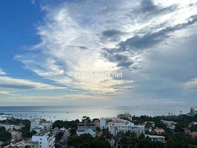 Bán căn góc 47 ba cu silver Sea 2PN view biển có ban công