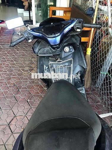 cần bán xe NVX125cc