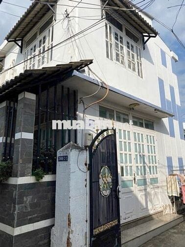 Nhà ở cho gia đình , 2 phòng ngủ, hẻm 2000 Huỳnh Tấn Phát, Nhà Bè