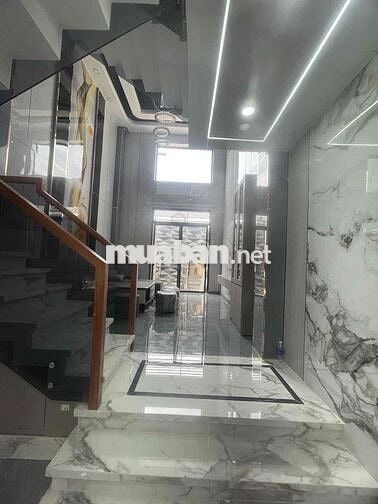 XEM MỘT LẦN LÀ MUỐN MUA LIỀN- NHÀ 5 TẦNG MỚI TOANH-HẺM XE TẢI-