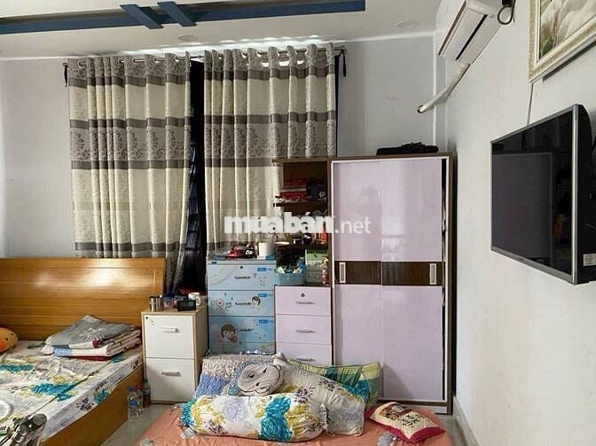 Nhà ở cho gia đình , 2 phòng ngủ, hẻm 2000 Huỳnh Tấn Phát, Nhà Bè