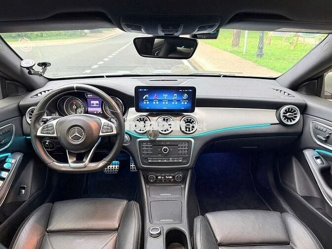 Mercedes Benz CLA250 4Matic 2016