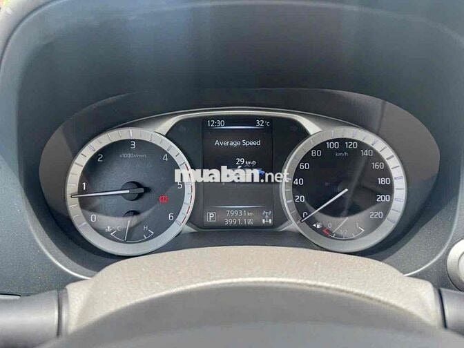 Nissan Navara 2019 VL 2.5 AT 4WD - 79000 km