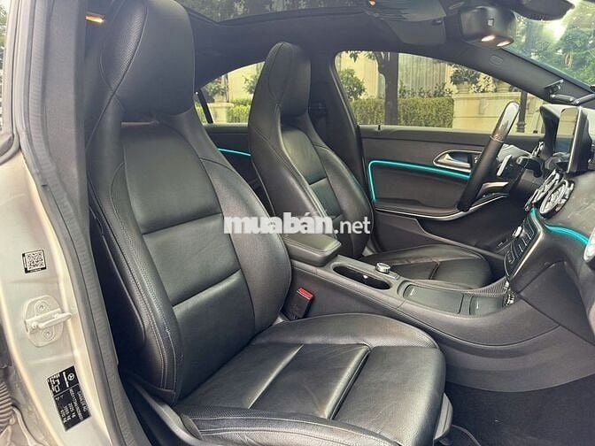 Mercedes Benz CLA250 4Matic 2016
