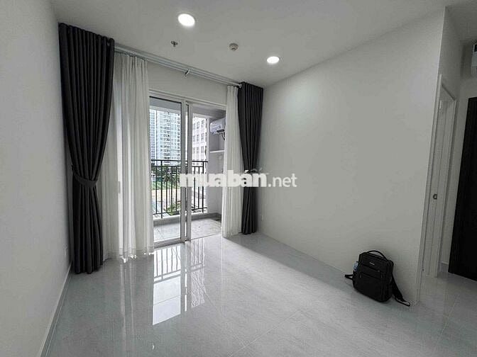 CHO THUÊ 2PN 13,5tr QUẬN 7 52M2 Sunrise Reverside