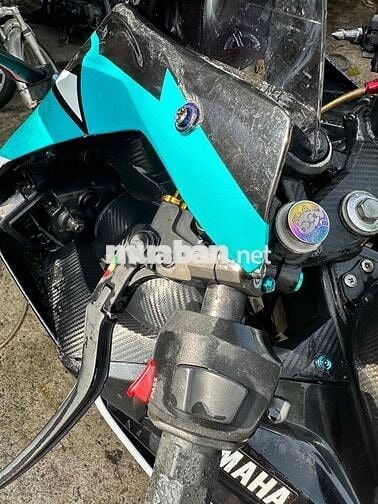 R15 v2 zin
