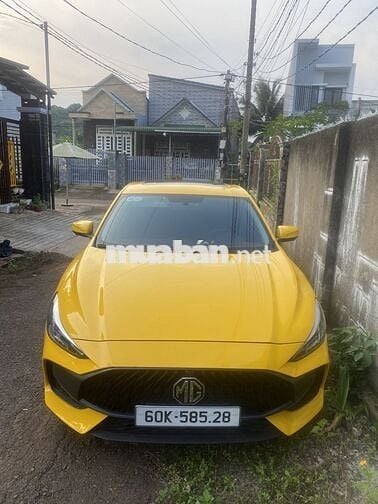 MG5 1.5L 2023 màu vàng, đã đi 30000 km