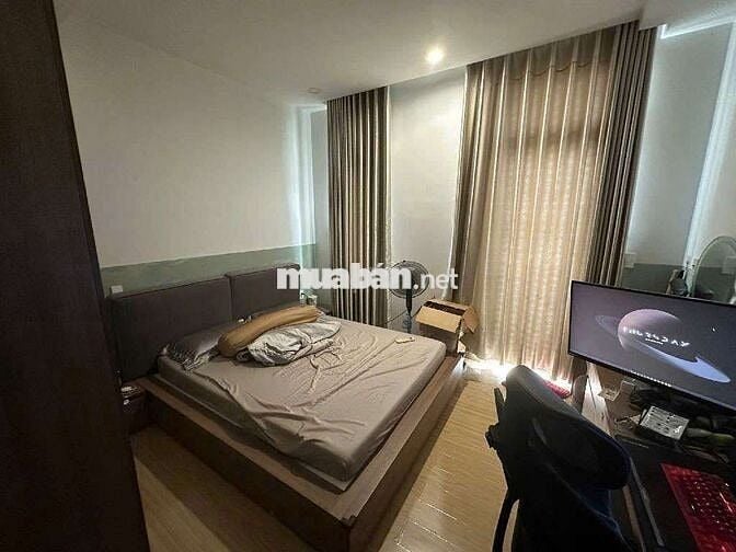 NHÀ 5 TẦNG ĐẸP MẶT TIỀN — LÊ NIỆM PHƯỜNG PHÚ THẠNH  (4m x 15m)