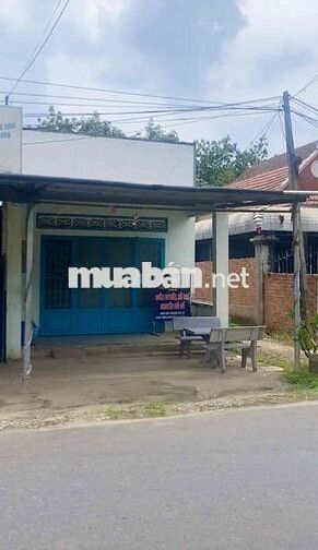 Chính chủ ngộp ngân hàng bán gấp lô đất MT DH507, 10x83 tặng nhà C4