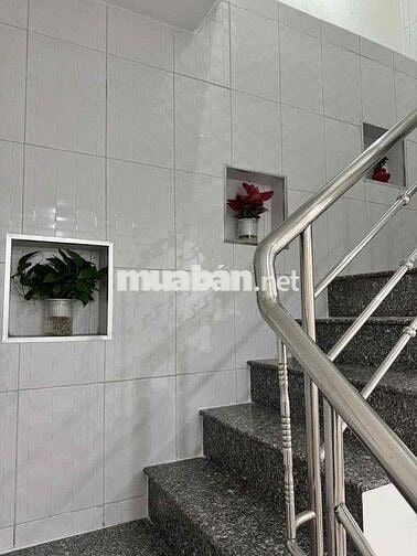 Nhà 1 Trệt 1 Lầu - Mới Cứng Kiên Cố Mới Xây - P. Hố Nai