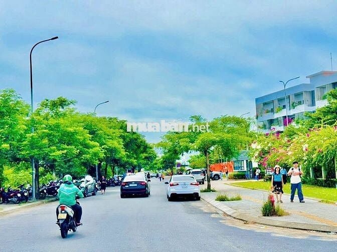 Tổng hợp các lô đất gần trường ĐH FPT Đà Nẵng giá chỉ từ 1,82 tỷ.