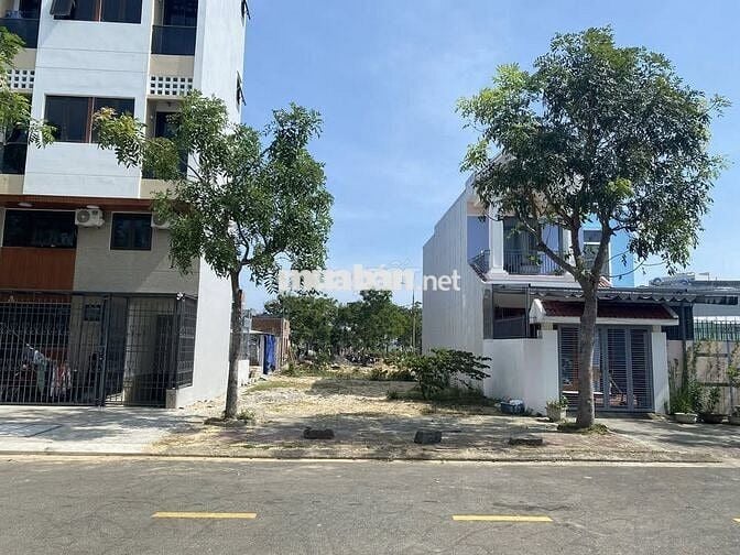 Tổng hợp các lô đất gần trường ĐH FPT Đà Nẵng giá chỉ từ 1,82 tỷ.