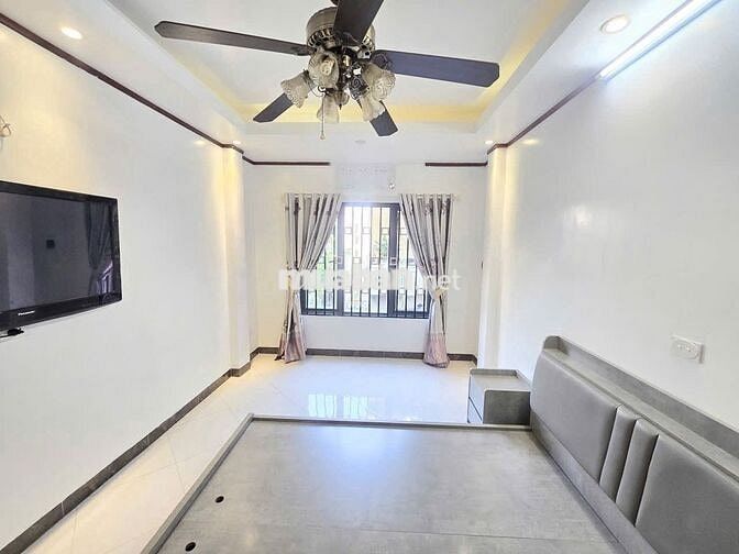 Bán nhà phố bạch mai xây 5 tầng