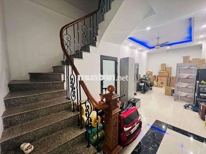 PHÚ DIỄN - 7 TẦNG THANG MÁY - OTO TRÁNH VỈA HÈ DỪNG ĐỖ NGÀY ĐÊM