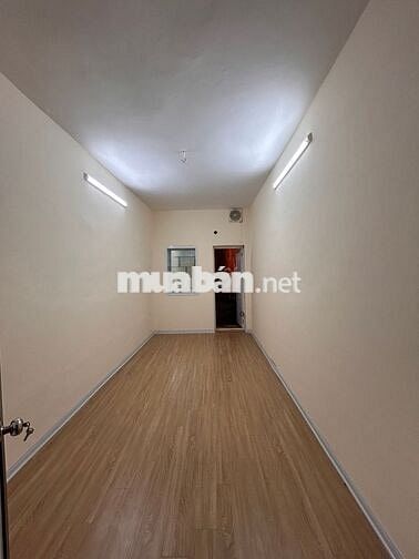 Bán NHÀ NGÕ 8 TÔN ĐỨC THẮNG 24M², 4 TẦNG - NGÕ THÔNG, GẦN PHỐ!