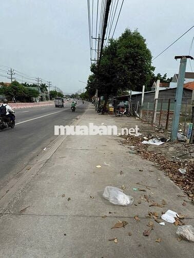 Bán lô đất mặt tiền quốc lộ 13 Tân Định bến cát Bình Dương