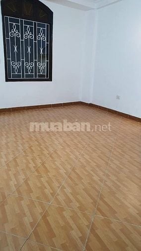 Sở hữu ngay nhà đẹp ngõ Kim Ngưu, giá 5.9 tỷ, 21.5m2x3T