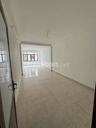 Bán nhà chim ưng là hẹn xem nhà cọc và giao nhà luôn