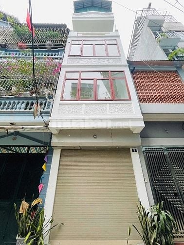 Bán nhà chim ưng là hẹn xem nhà cọc và giao nhà luôn