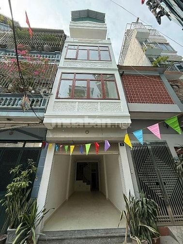 Bán nhà chim ưng là hẹn xem nhà cọc và giao nhà luôn