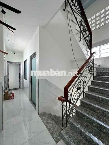 Bán CHDV 5 Tầng, 20 Phòng, 88m2, Full Nội Thất. Hxh Hoàng Diệu 2.