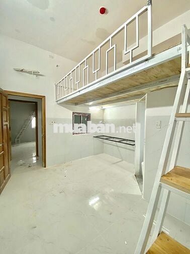 Khai Trường CHDV Mới Xây - Giá 3.100.000đ - Ngay Liên Khu 4-5 - Có ML