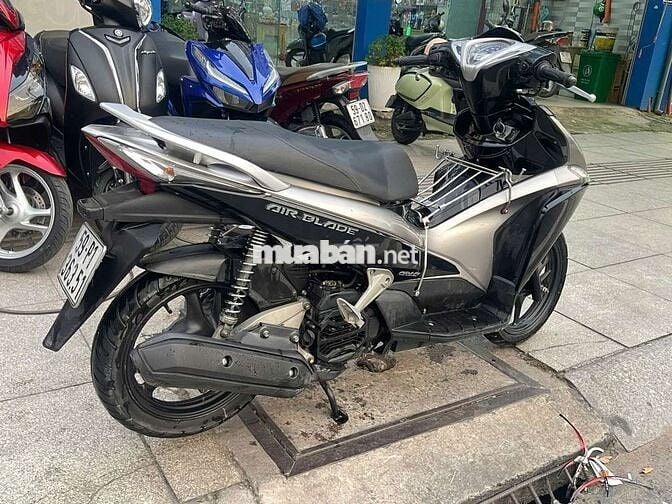 Honda air blade FI 2012 mới 90% Bstp chính chủ
