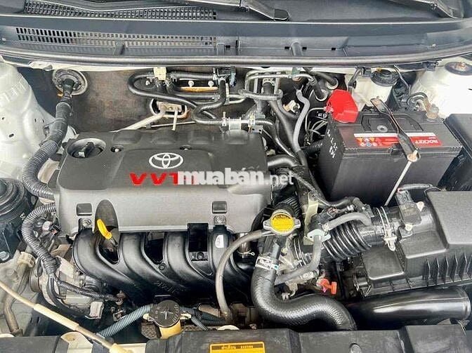Toyota Yaris 2014 1.3G - 30000 km