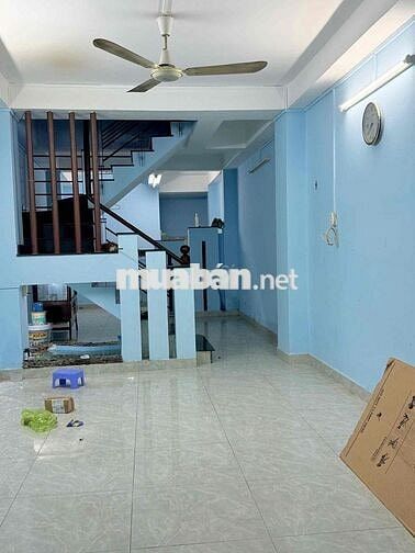 CHO THUÊ NGUYÊN CĂN 2PN2WC RỘNG RÃI CÓ SÂN ĐỂ XE