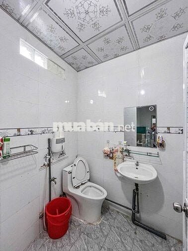NHÀ LẦU MỚI TUYỆT ĐẸP HẺM 233 ĐƯỜNG NGUYỄN VĂN CỪ