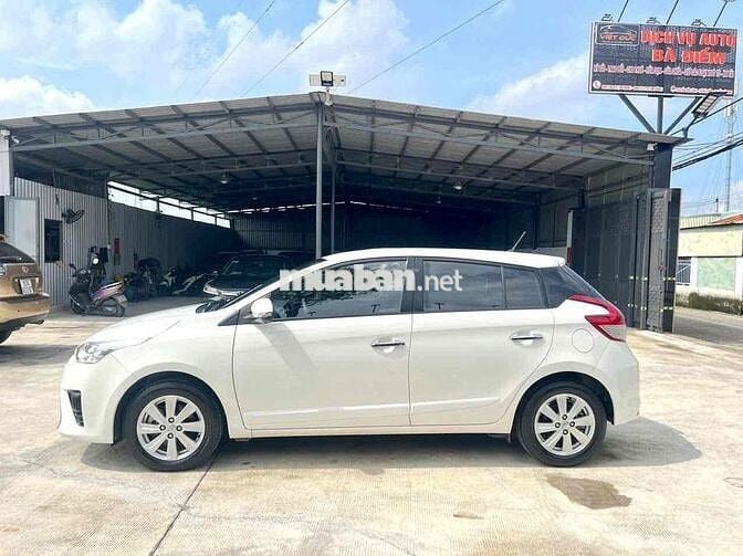 Toyota Yaris 2014 1.3G - 30000 km