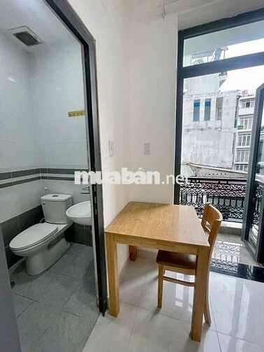 🔥CHO THUÊ PHAN XÍCH LONG-STUDIO-FULL NT-CỬA SỔ BAN CÔNG-25M2