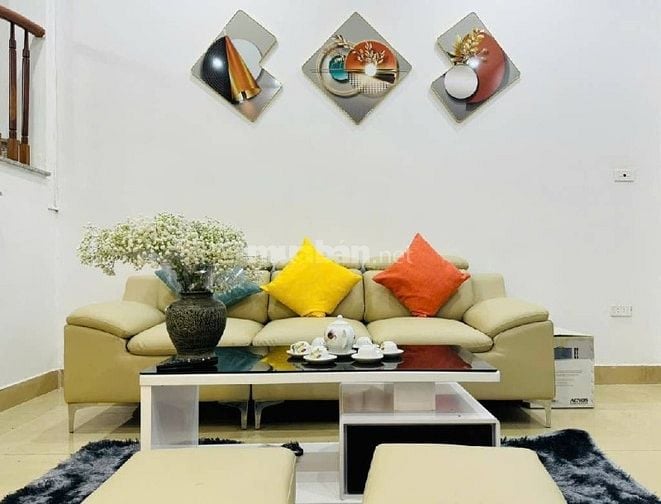 Nhà đẹp phố Việt Hưng 5 tầng, hiếm trong tầm giá, gần bigC Long Biên