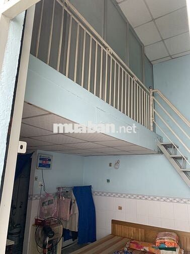 Cần bán nhà tại đường Tân Xuân 1 Hóc Môn