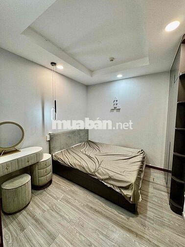 Cho thuê The Pegasuite 90m2 - 3pn - căn góc 2 view quận 1
