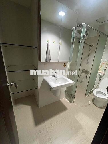 Chỉ 3,9 triệu đầy đủ tiện nghi, view sông thoáng mát, vào là ở ngay