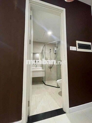 Cần cho thuê gấp! Căn 2PN đẹp 77m² - View Thoáng - Quận 7 - Giá Tốt
