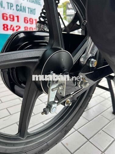 Future led 2024 màu đặc biệt đi 800km như mới.