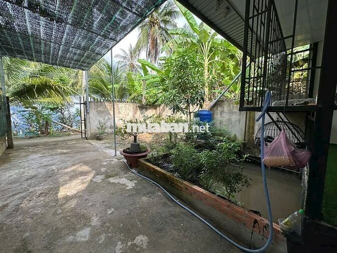 Căn nhà ngang 7m đẹp ngay trung tâm Trảng Bàng 217m2 giá 880 triệu