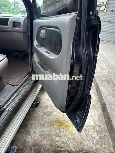 Isuzu Hi lander 2004 X-Treme AT - 145000 km