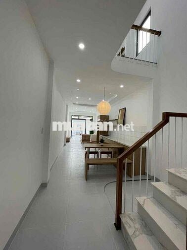 Bán nhà 2 tầng Kiệt 5m - Hoà Thọ Đông full nội thất