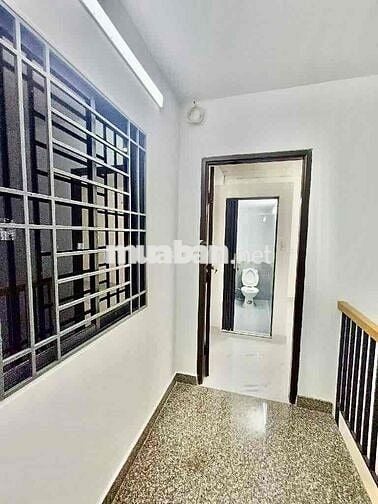 Hiếm, Rẻ, Nhỉnh 7 tỷ nhà 5 tầng, 6pn, 6wc, cho thêu có dòng tiền