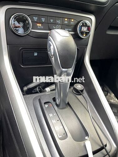 FORD ECOSPORT TITANIUM 1.5L 2018 - 74000 KM
